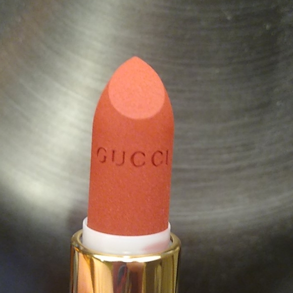 gucci lip 505